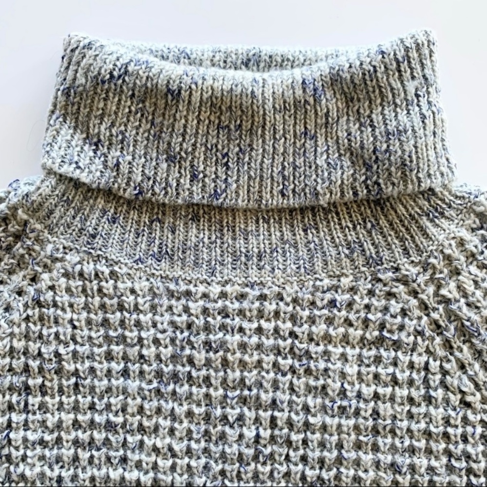 Free People sweater XS - Picture 3 of 9